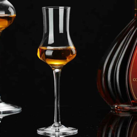 Classic Tulip Snifter Whisky Brandy Glass for drinking neat spirits and liquors
