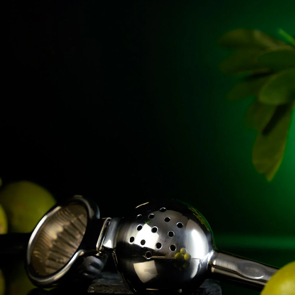 Lemon Squeezer for squeezing citrus and oranges